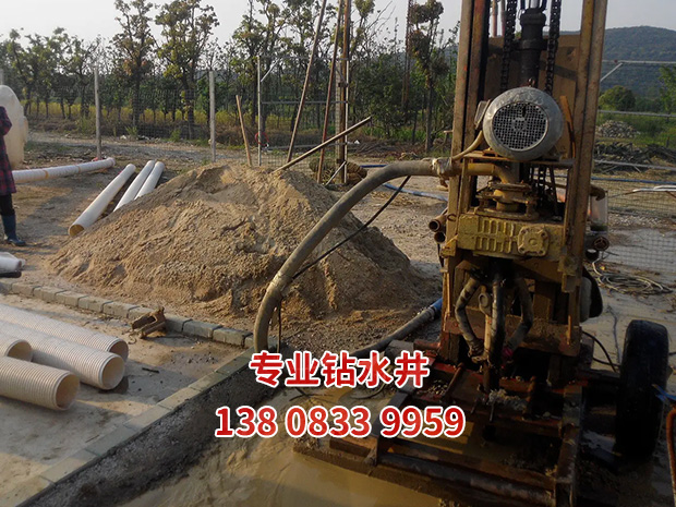 重庆涪陵打水井记：深入地下300米，寻找生命之源